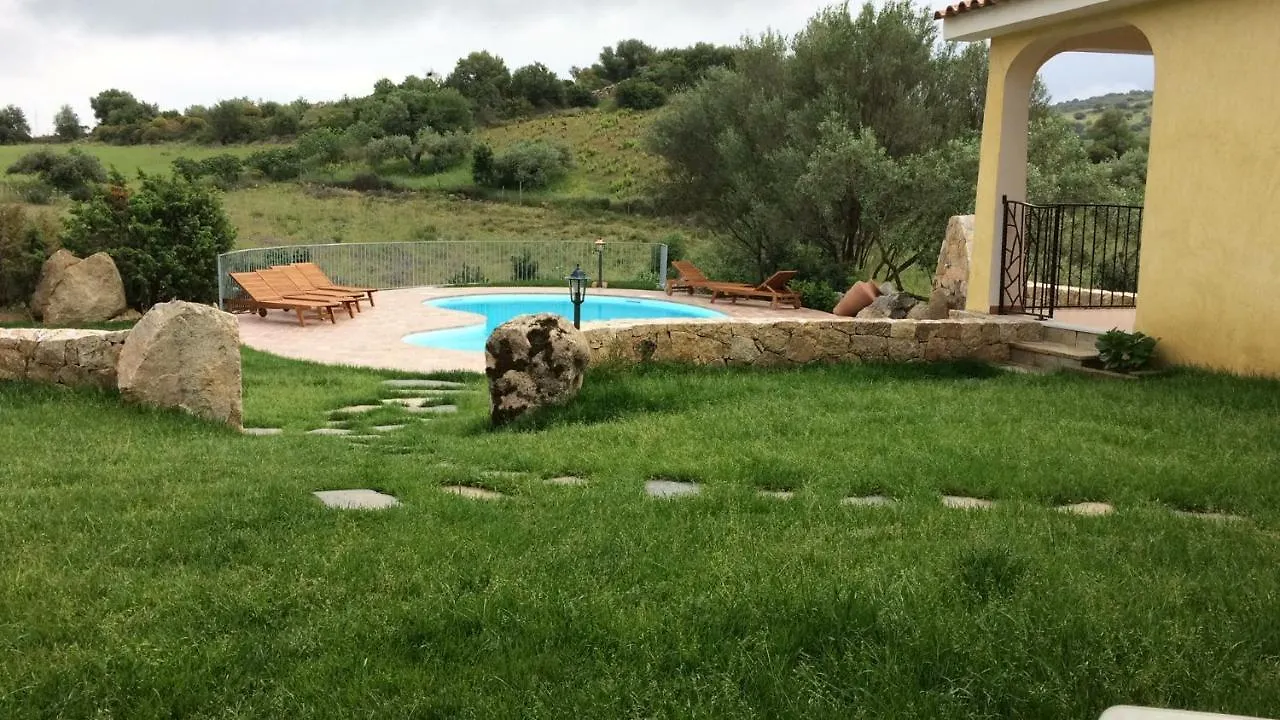Bed & Breakfast Oasi Muru Idda Budoni
